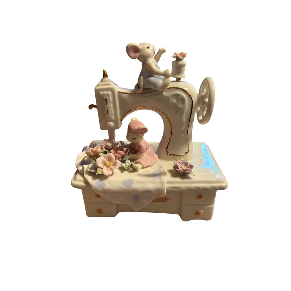 Cosmos Gifts Suberto‎ Mice Sewing Machine Music Box Favorite Things Porcelain